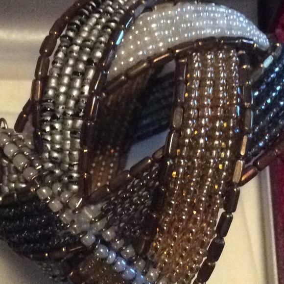 Multicolor Beaded Boho Bracelet - Picture 4 of 4